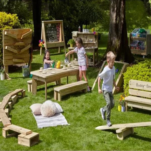 Outdoor Essentials Kit