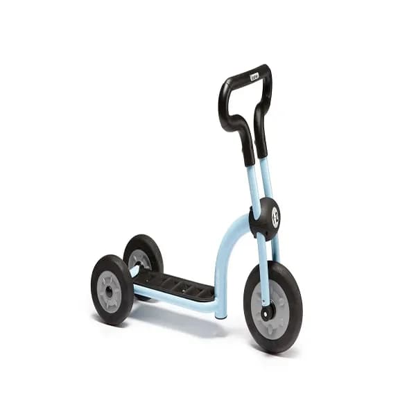 100-04 Wheels Scooter Active
