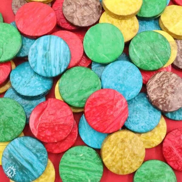 Colored Coconut Shell Circles