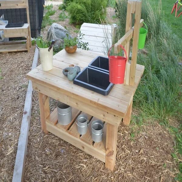 Explorer Table with Weigh Scale