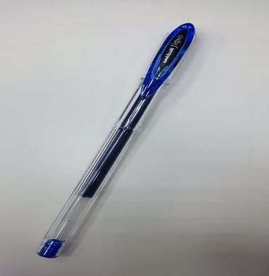 UNI-BALL SIGNO SMOOTH GEL PEN BLUE