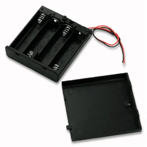 4xAAA Battery holder with cover